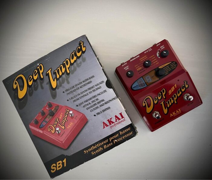 AKAI DEEP IMPACT BASS SYNTH PEDAL WITH BOX - Andy's Vintage