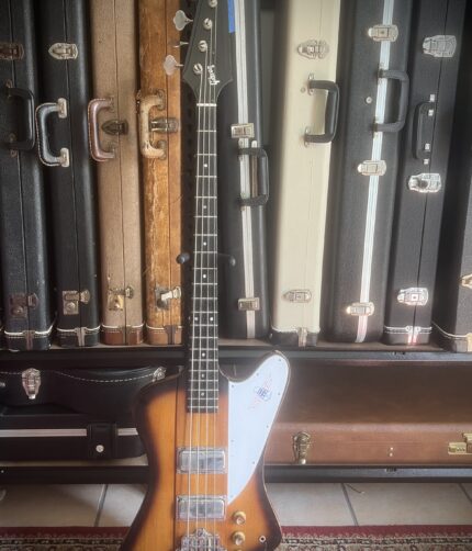 1977 GIBSON THUNDERBIRD BICENTENNIAL BASS IN SUNBURST FINISH WITH ORIGINAL CASE