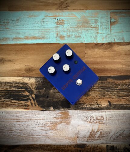 PRESCRIPTION ELECTRONICS DEPTH CHARGE - RARE AND DISCONTINUED BASS FUZZ